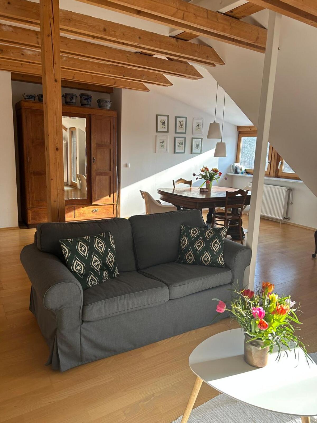 Grosse Wohnung Mit Dachterrasse In شتارنبرج المظهر الخارجي الصورة